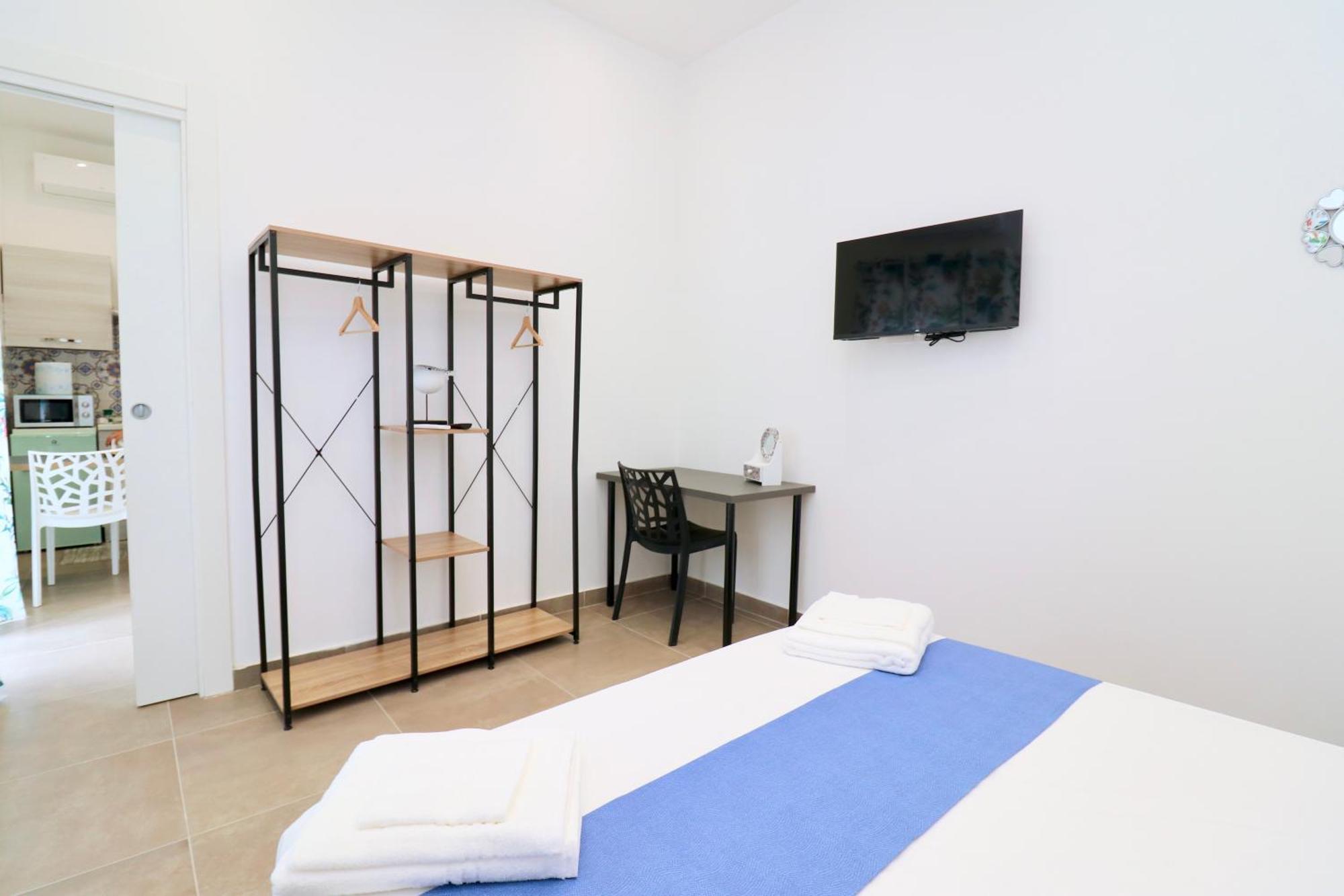 Airport Guest Houses Napoli Eksteriør bilde
