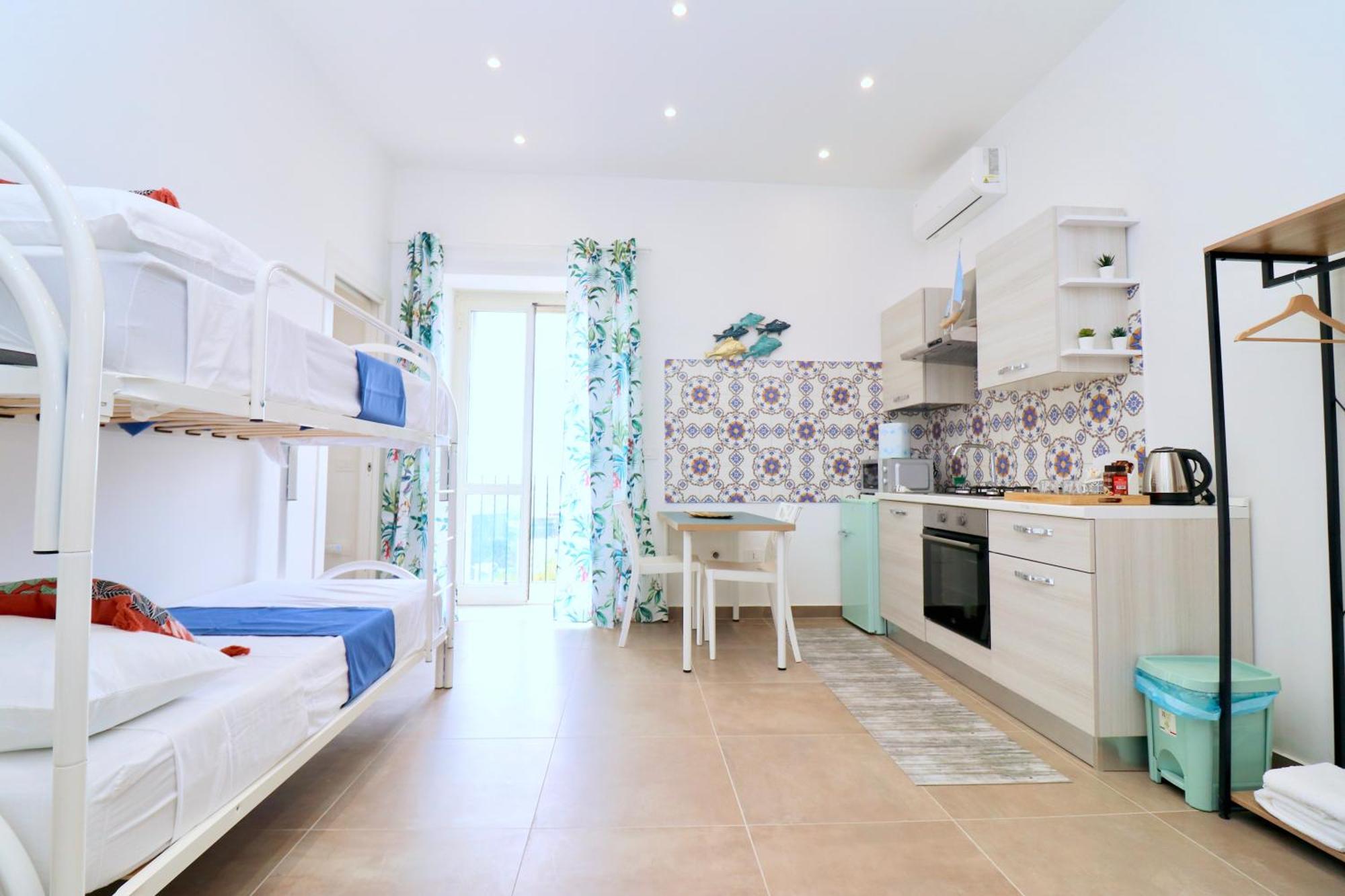 Airport Guest Houses Napoli Eksteriør bilde